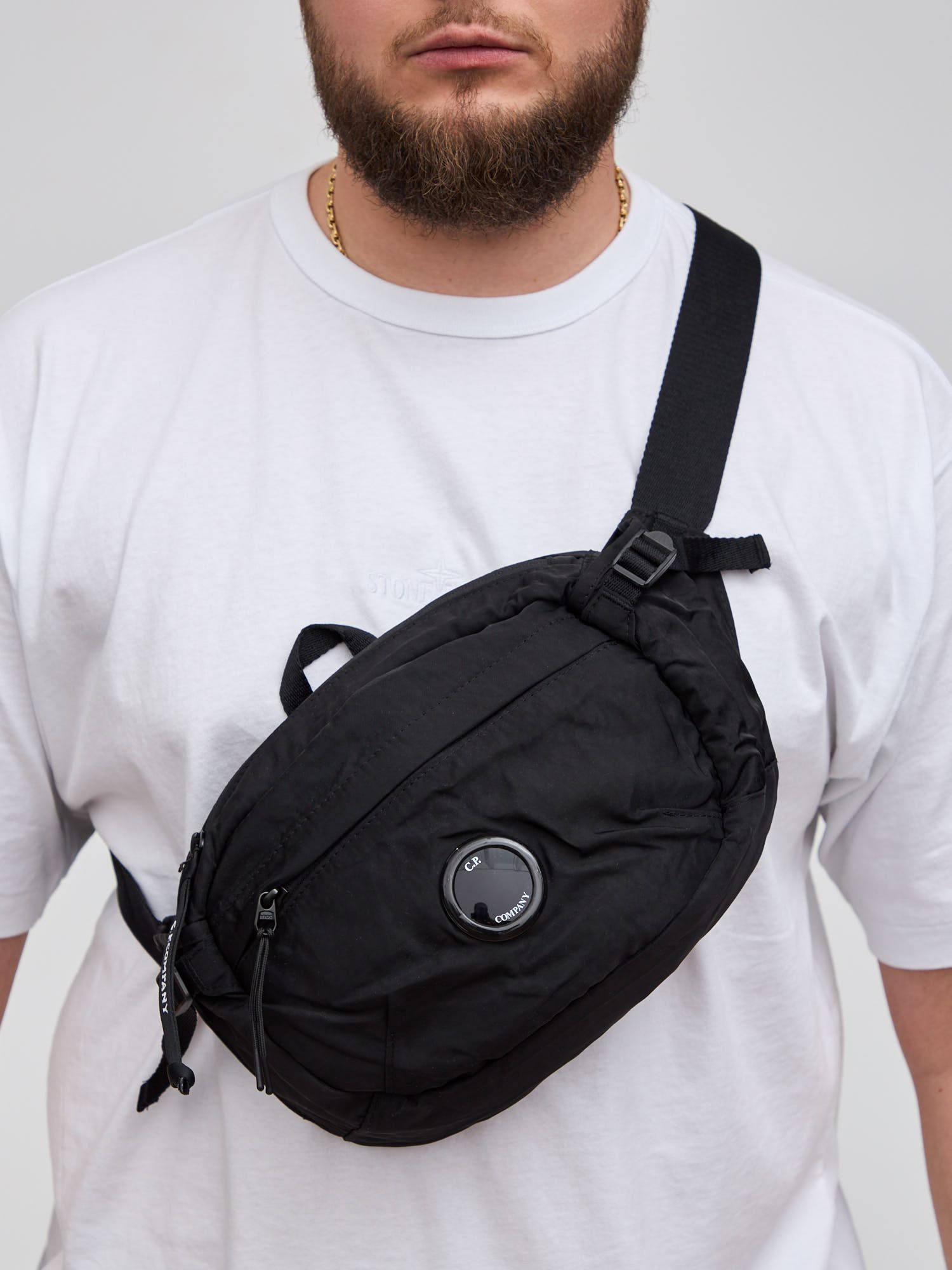 Сумка C.P. COMPANY Nylon B Crossbody Pack черная