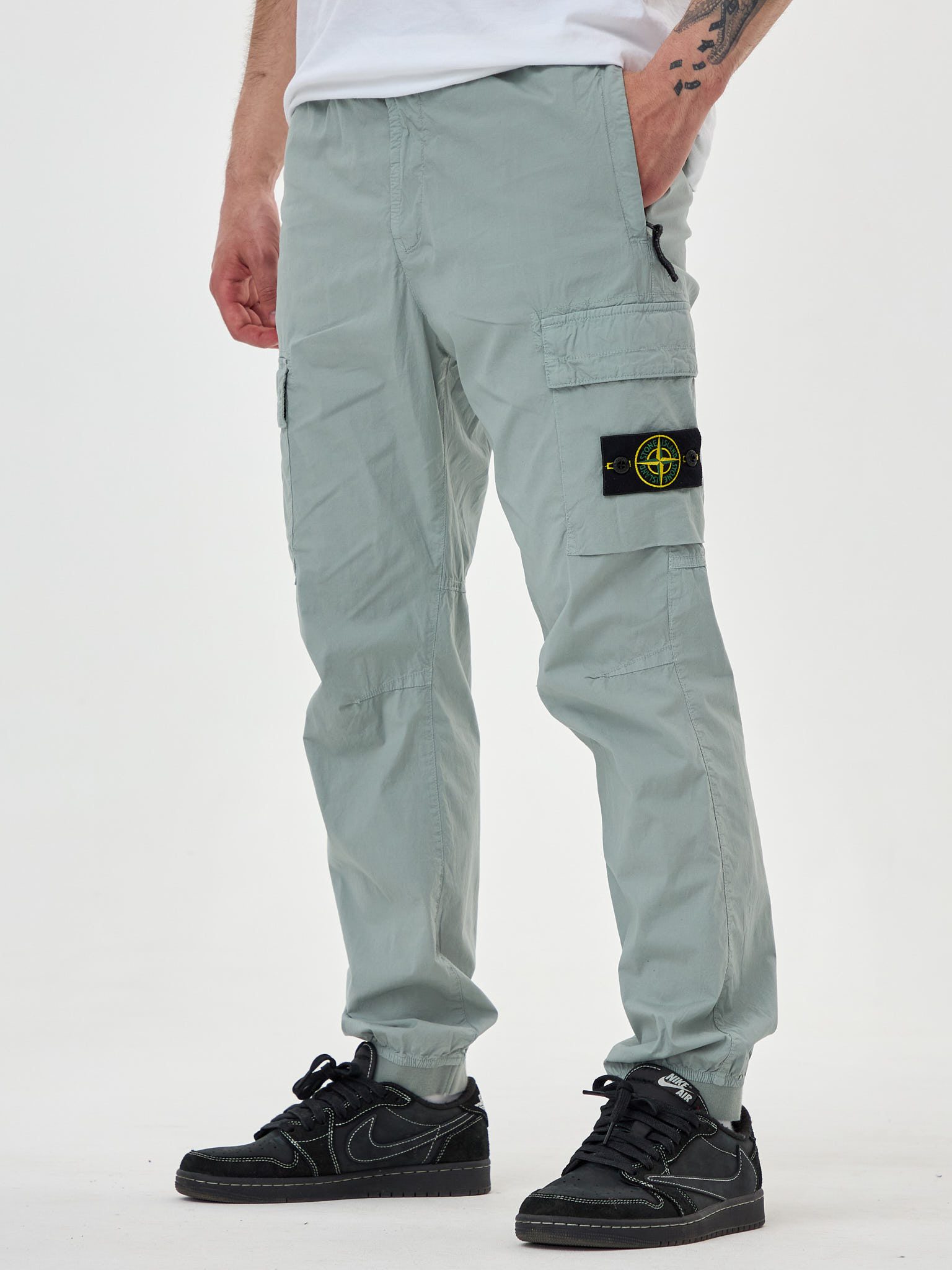 Штаны карго на резинке Stone Island светло-серые 31303 - цвет Светло-серый