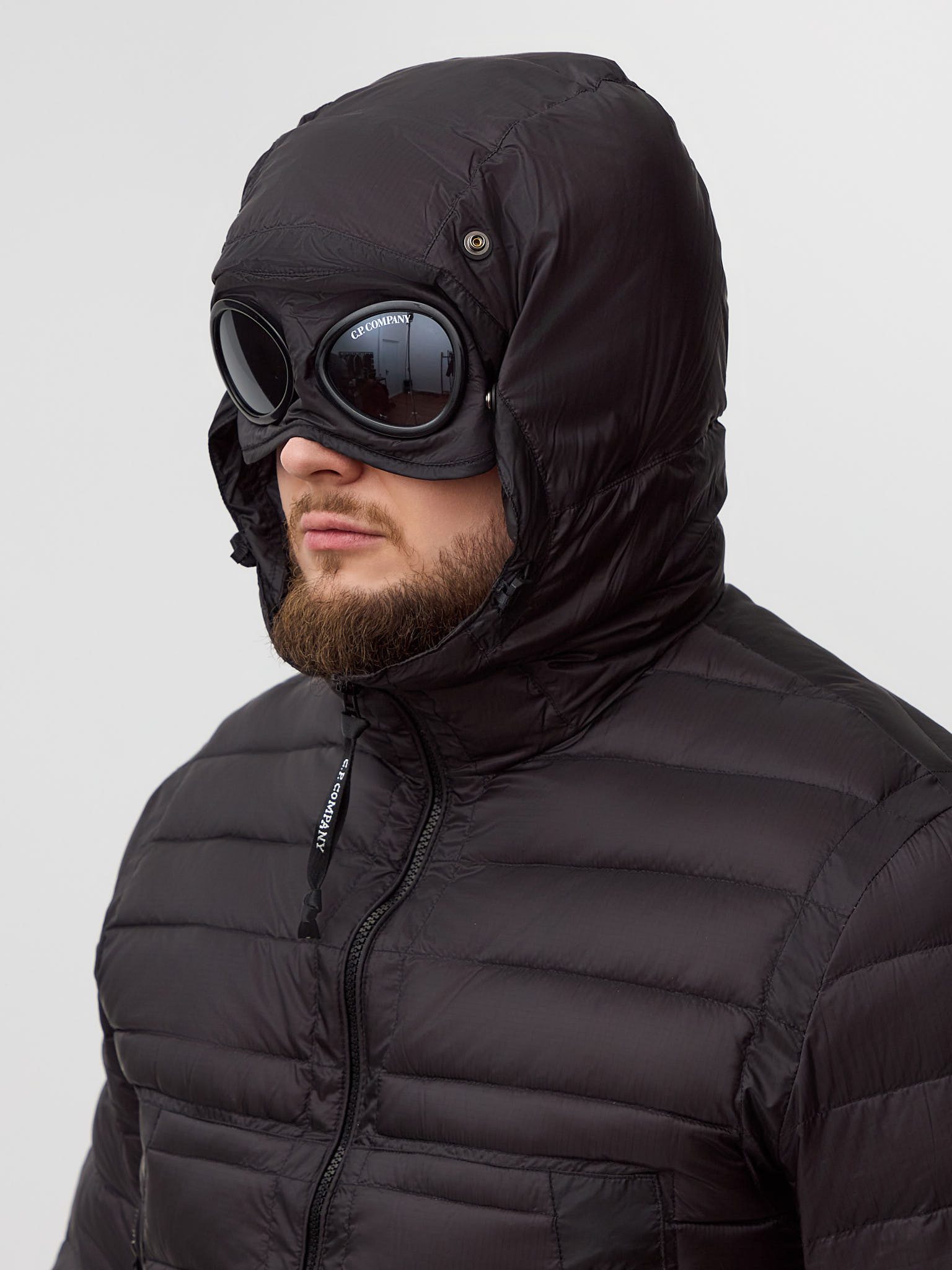 Пуховая куртка легкая C.P. Company D.D. SHELL Goggle jacket черная