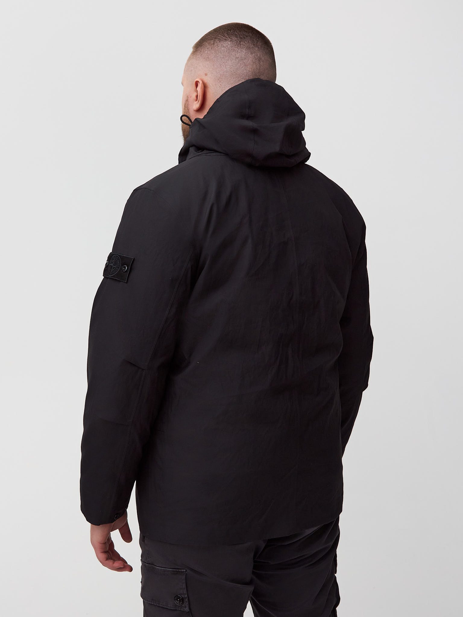 Куртка Stone Island O-VENTILE GHOST PIECE 437F1 с подкладом черная