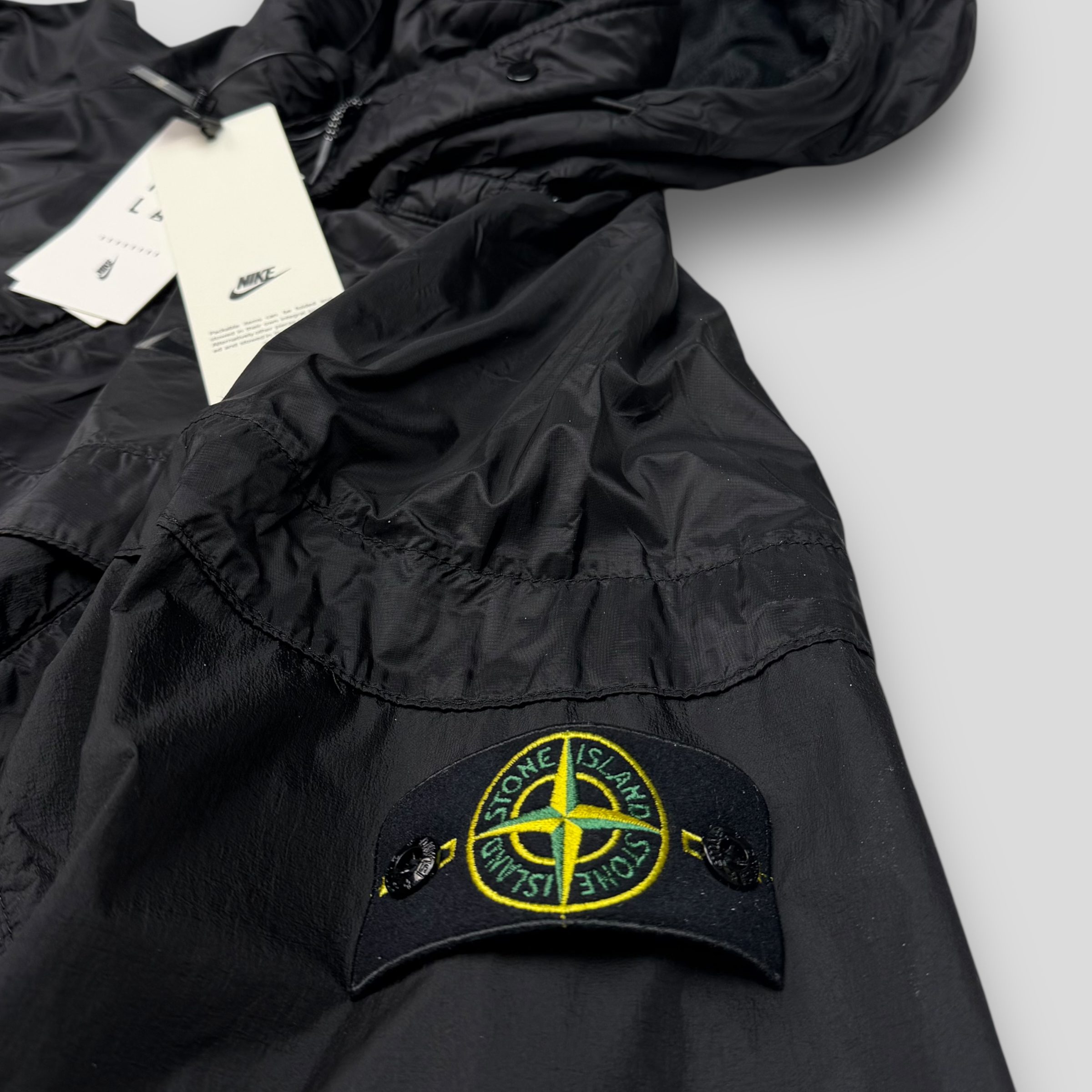 Ветровка Nike x Stone Island Hyperlight Membrana Windrunner (PACKABLE) черная