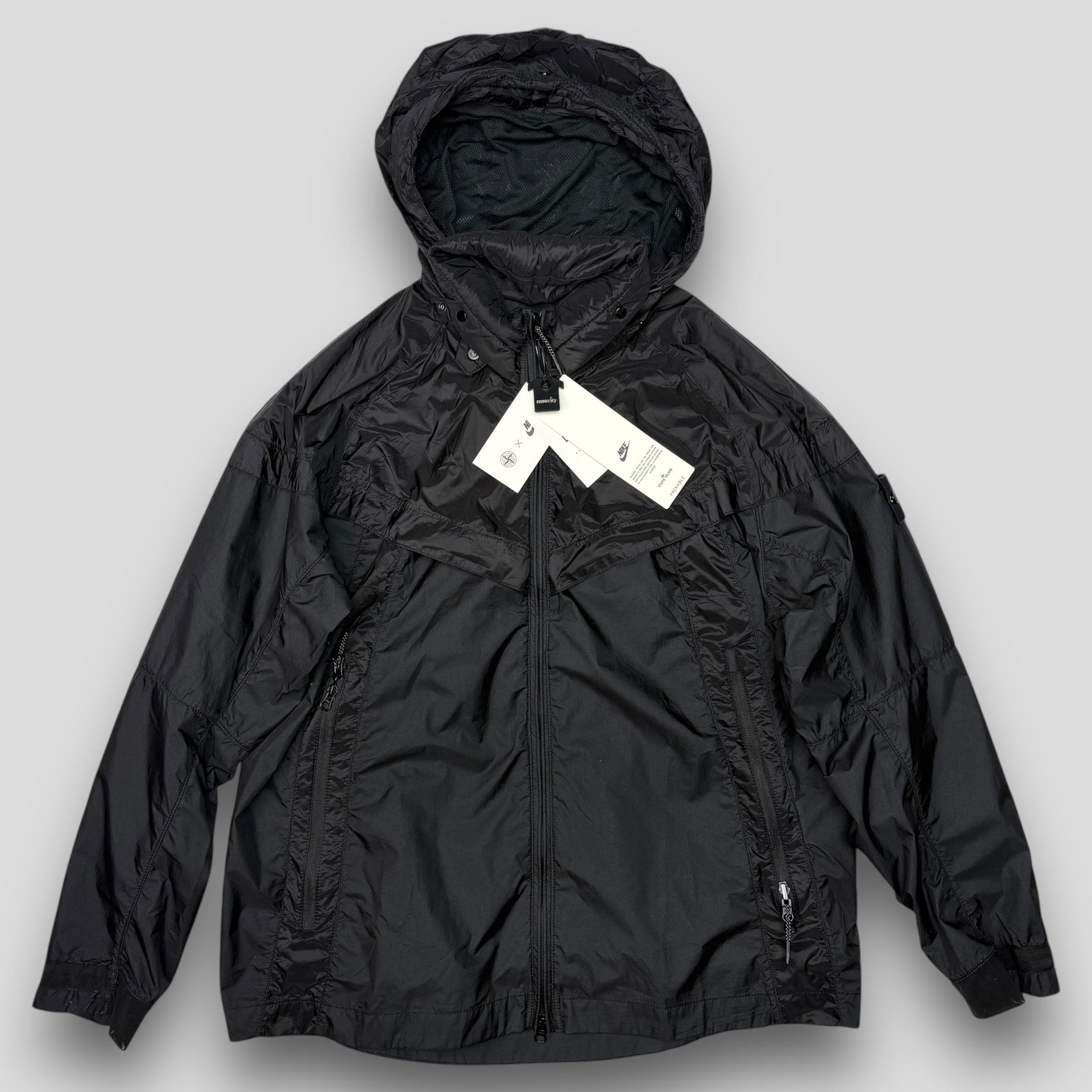 Ветровка Nike x Stone Island Hyperlight Membrana Windrunner (PACKABLE) черная