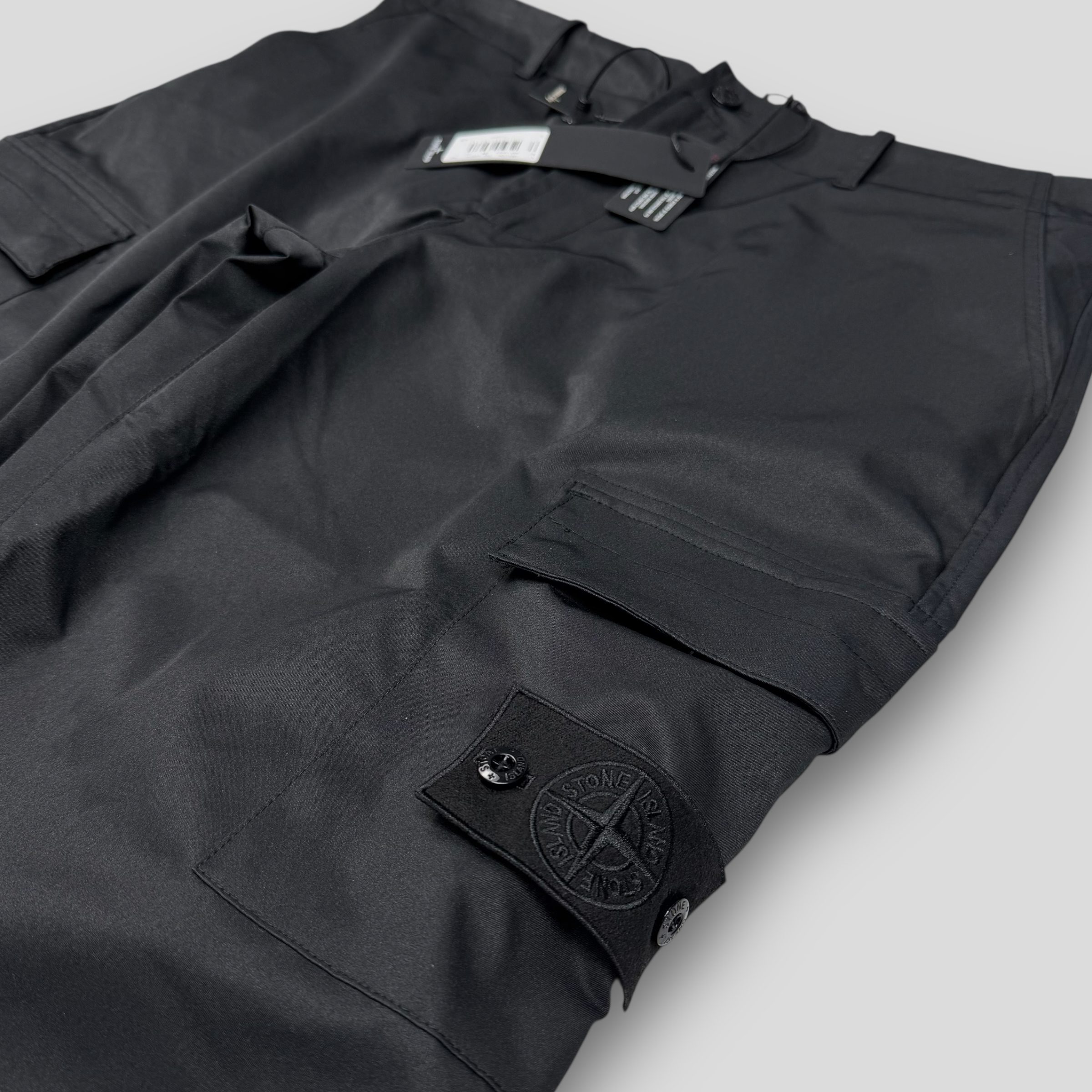 Штаны карго Stone Island Ghost Peace черные