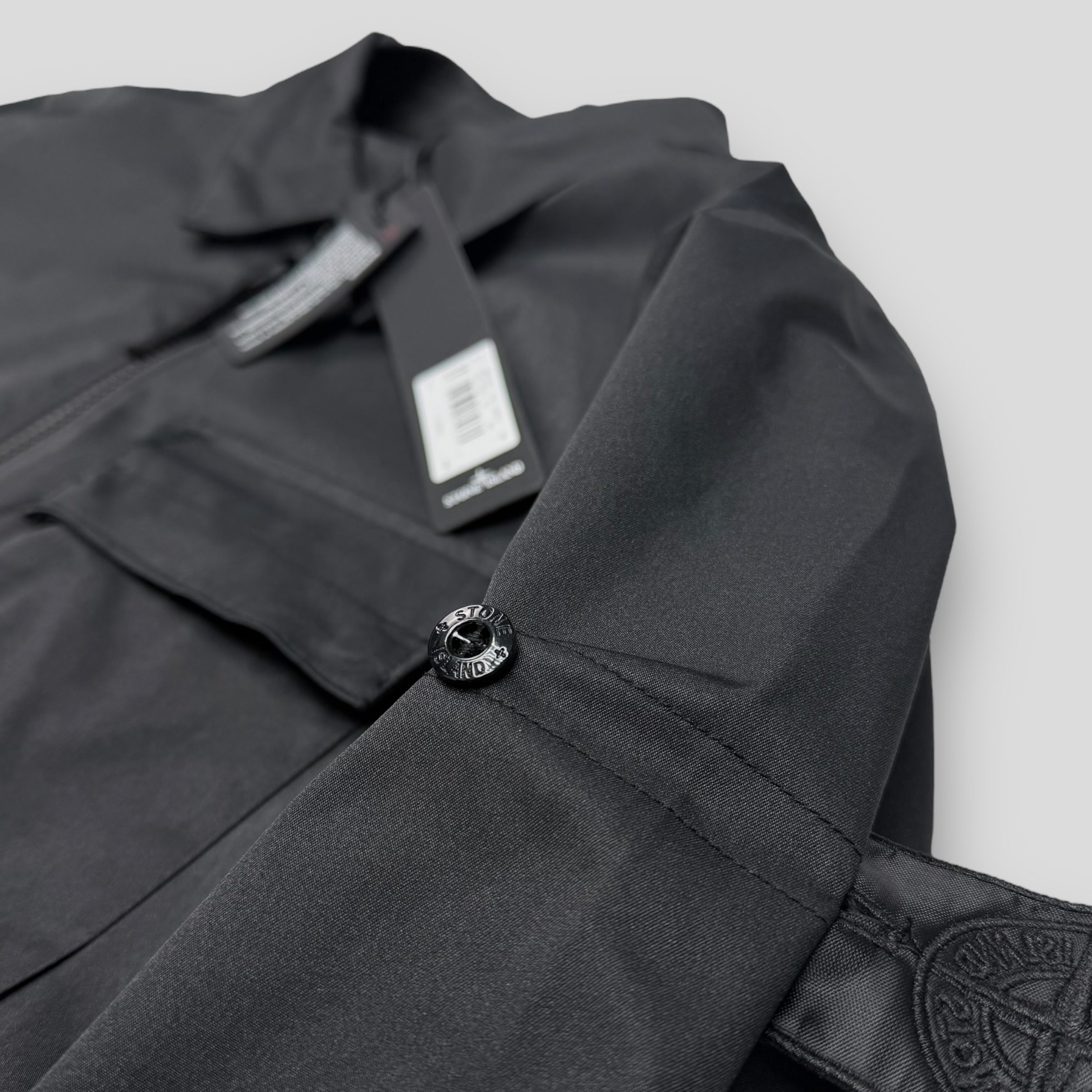 Рубашка овершот Stone Island Ghost Peace черная