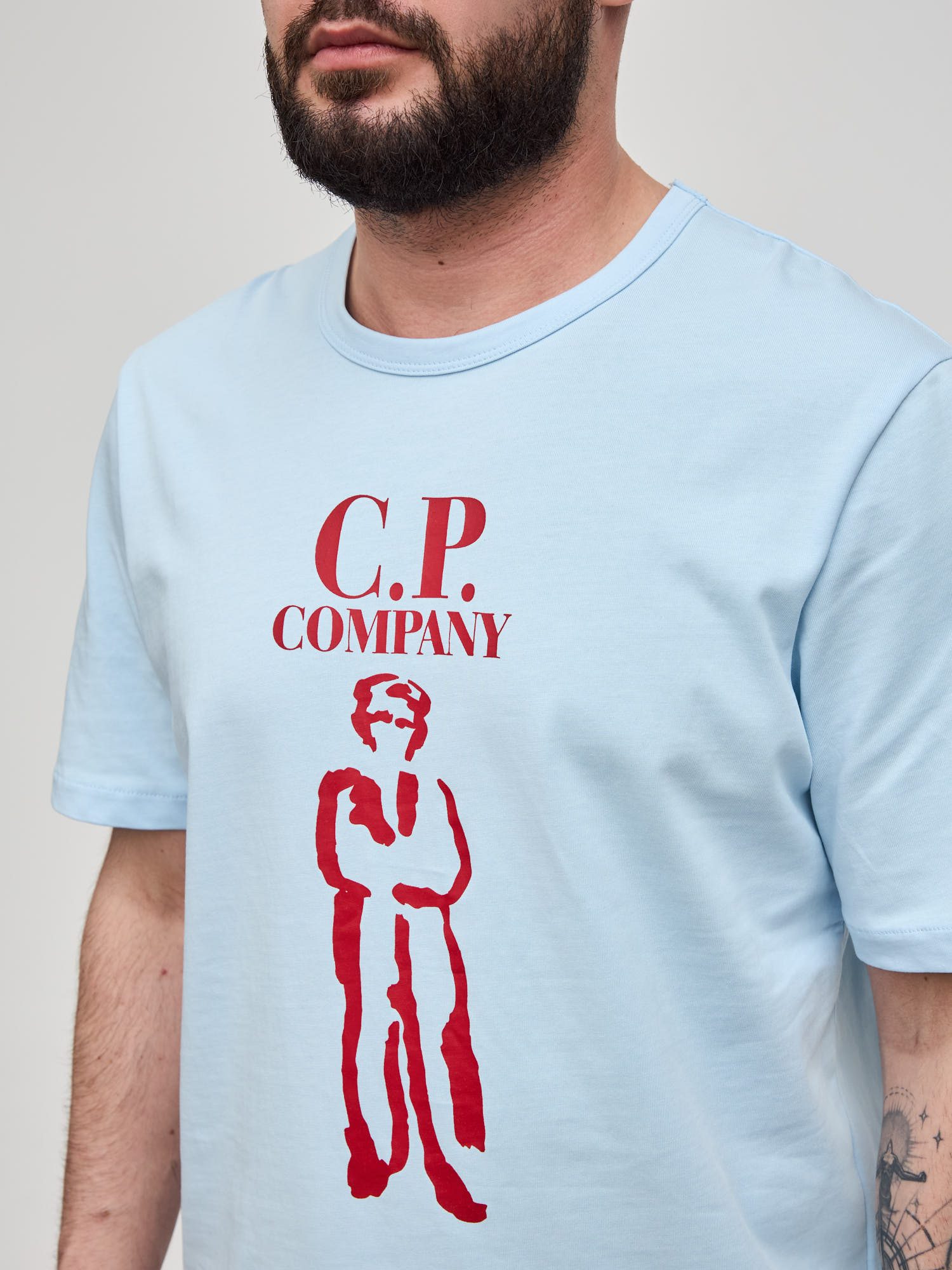Футболка C.P. COMPANY голубая 16CMTS145
