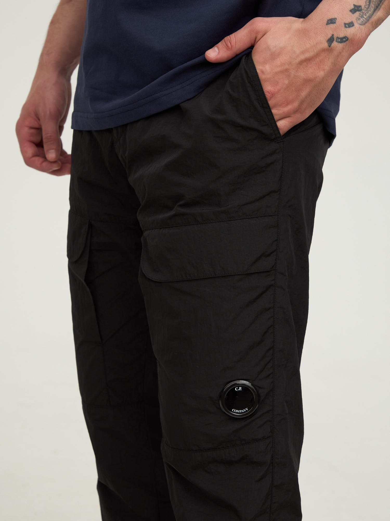 Штаны карго нейлоновые C.P. Company Nylon черные