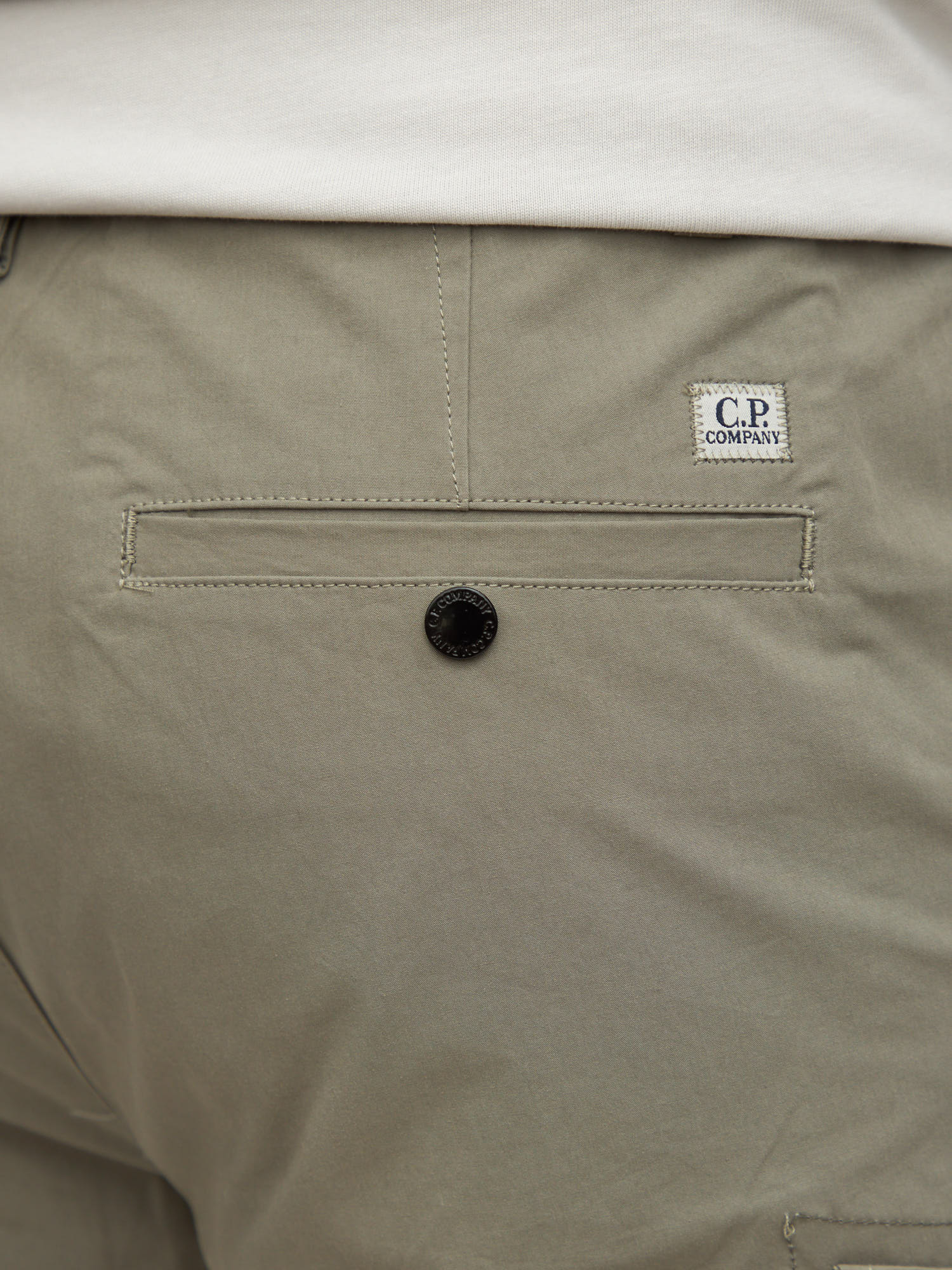 Шорты карго C.P. Company Lens Cargo Shorts хаки