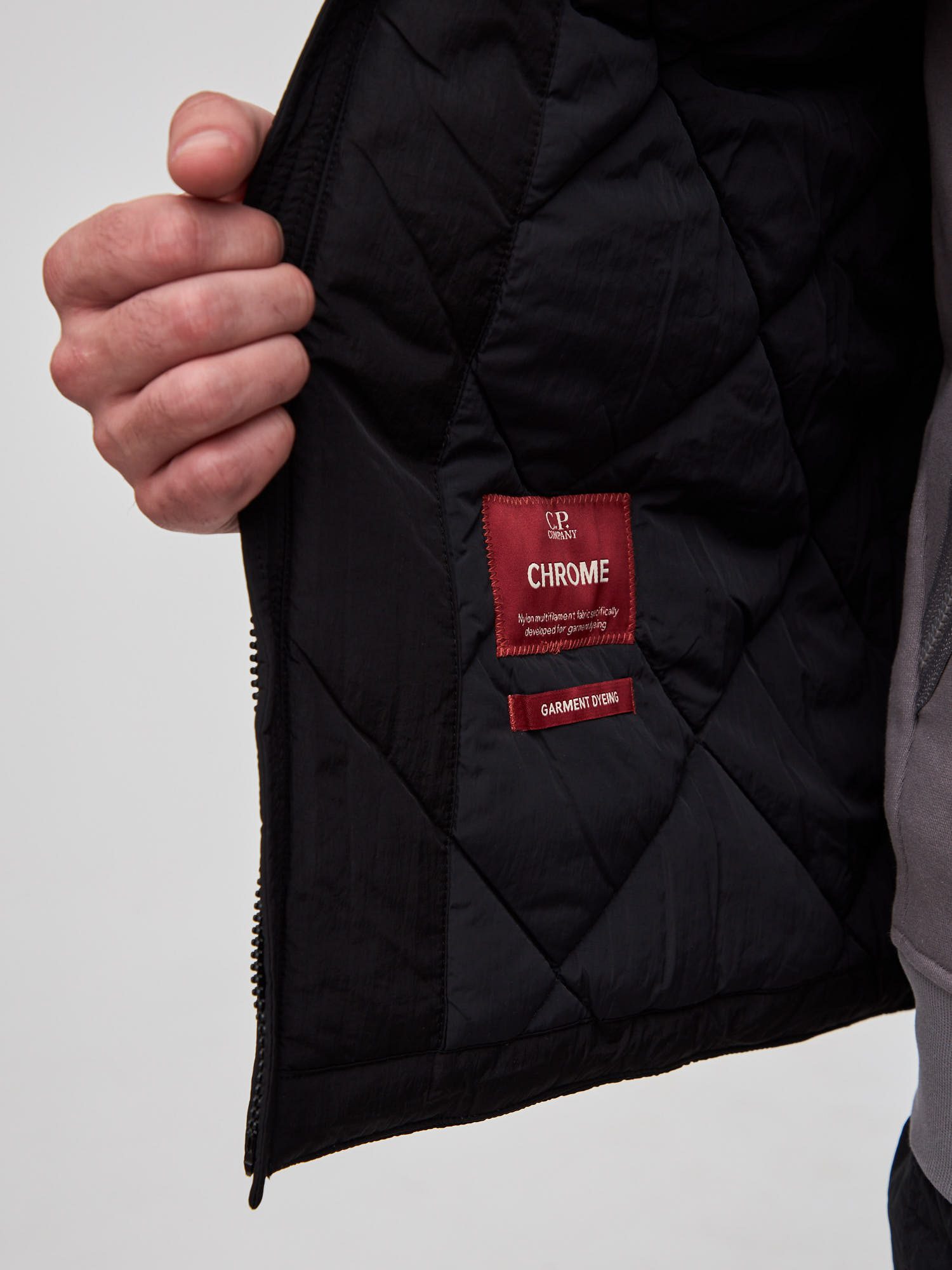 Жилет C.P. Company Chrome-R Goggle Vest черный