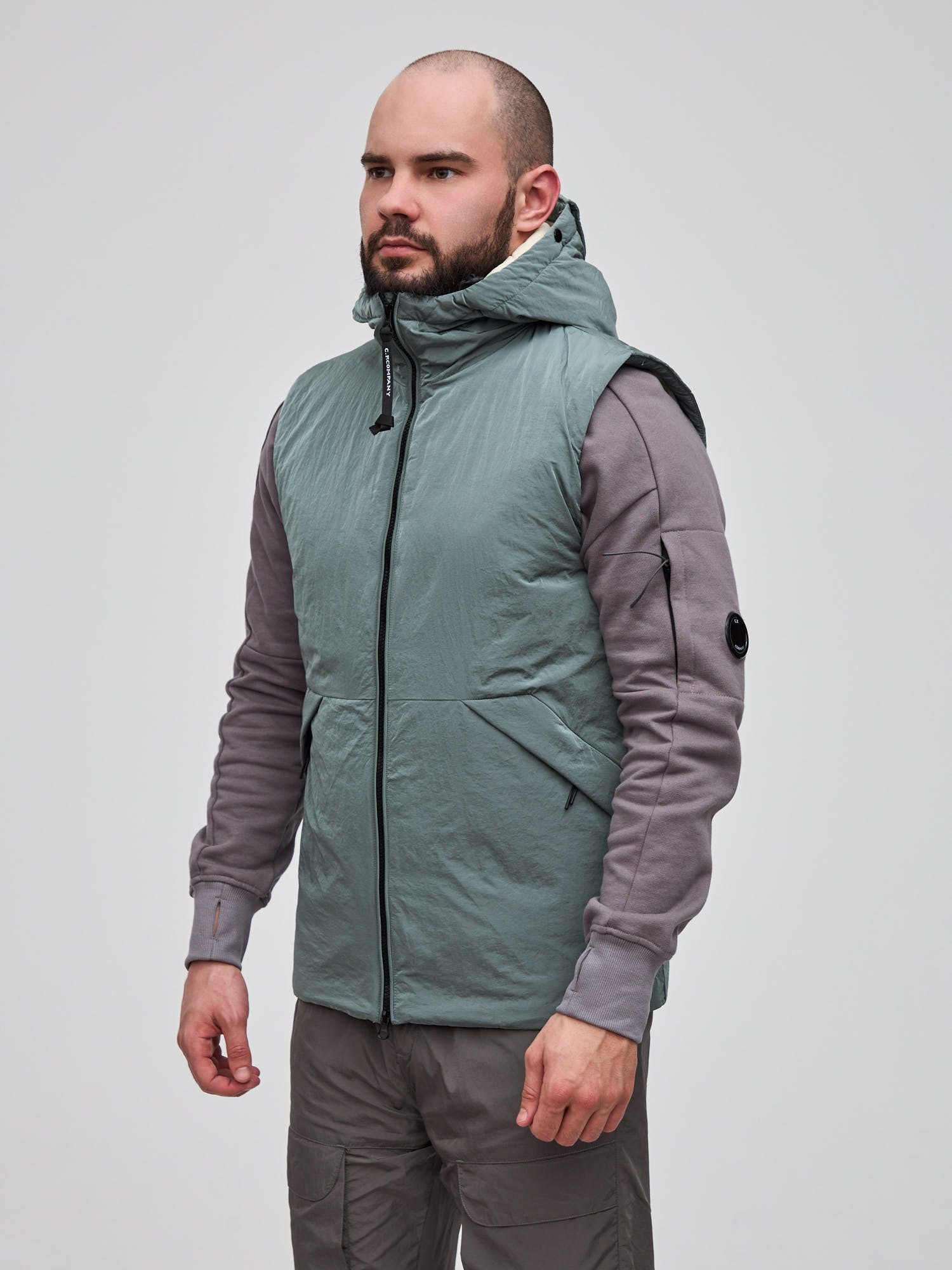 Жилет C.P. Company Chrome-R Goggle Vest зеленый