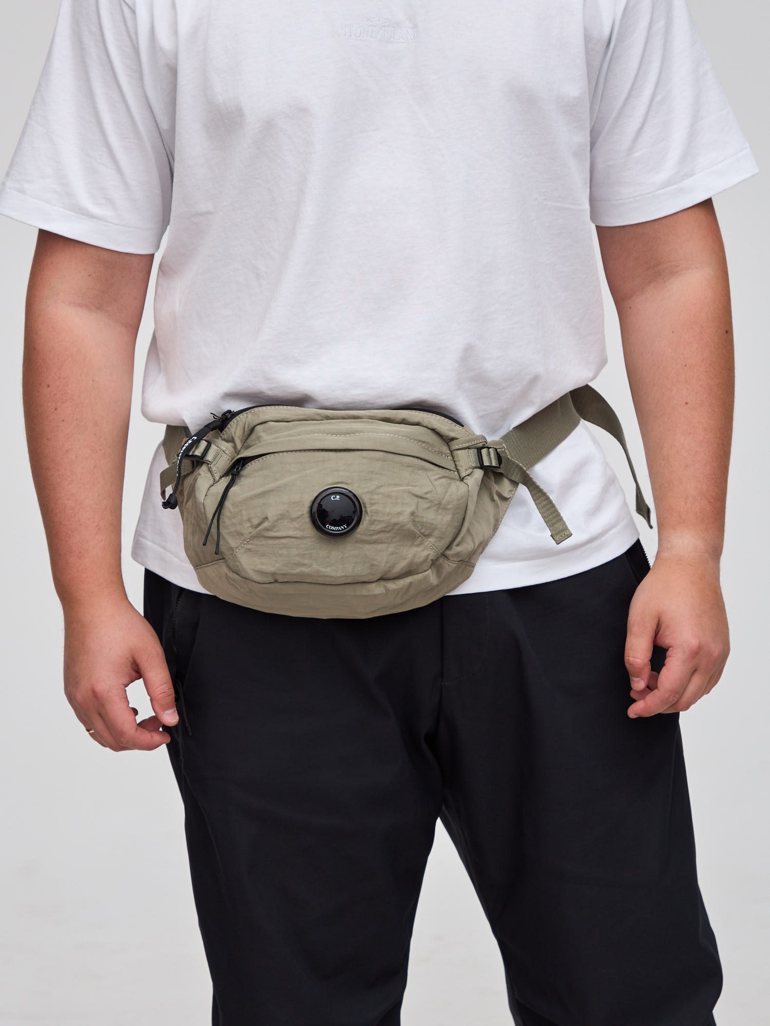 Сумка C.P. COMPANY Nylon B Crossbody Pack светло-зеленая