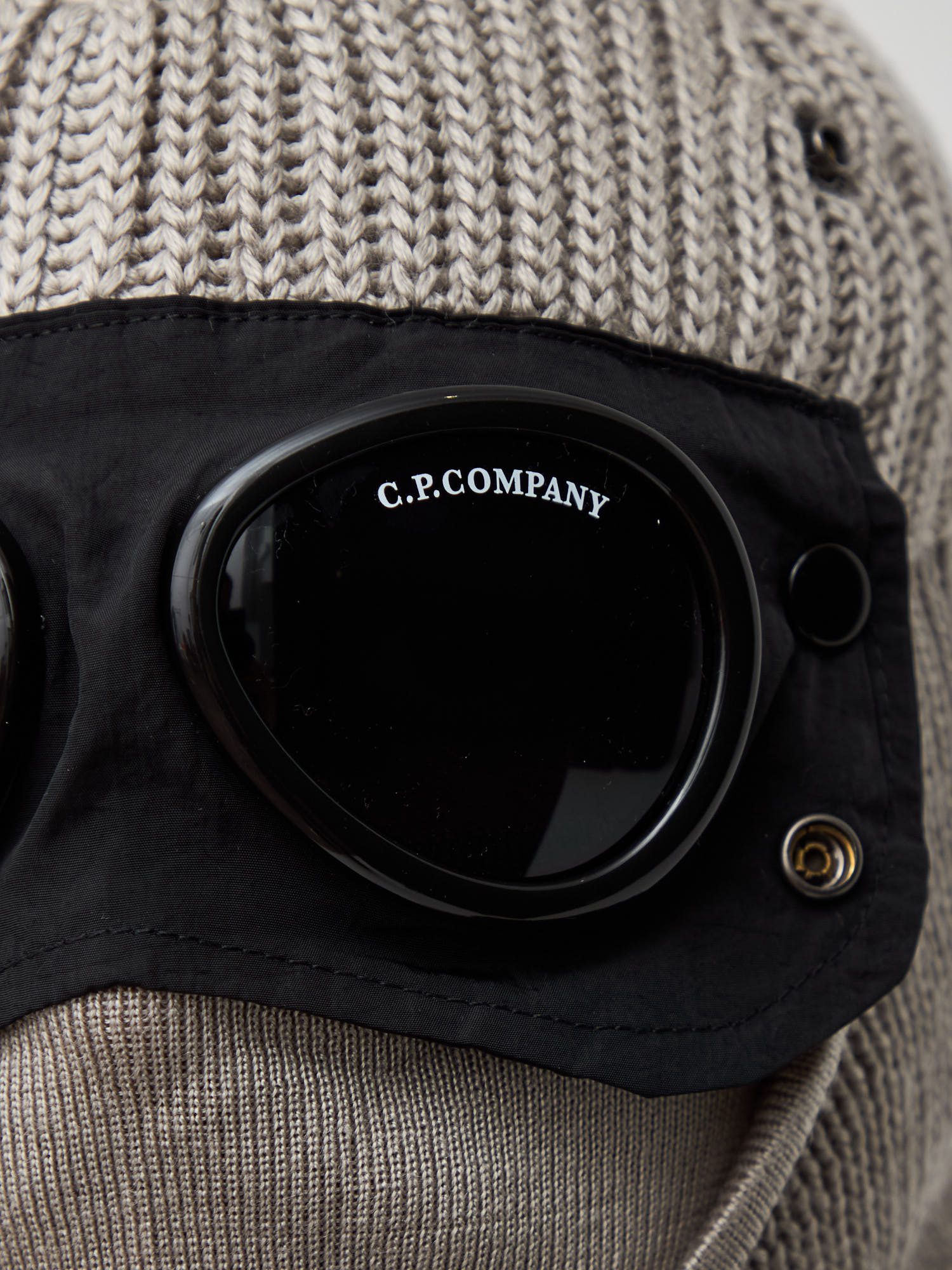 Балаклава C.P. Company Goggle Balaclava серая