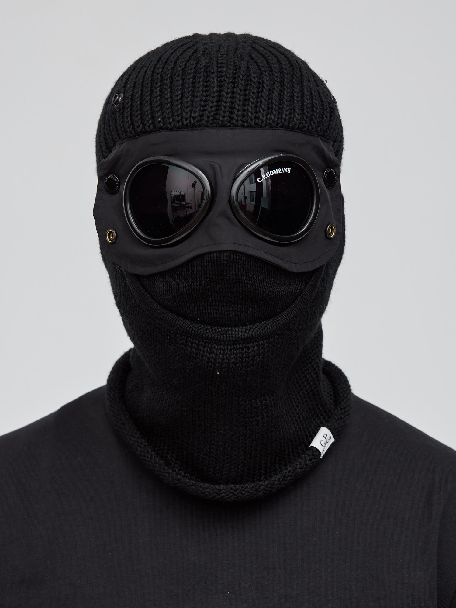 Балаклава C.P. Company Goggle Balaclava черная