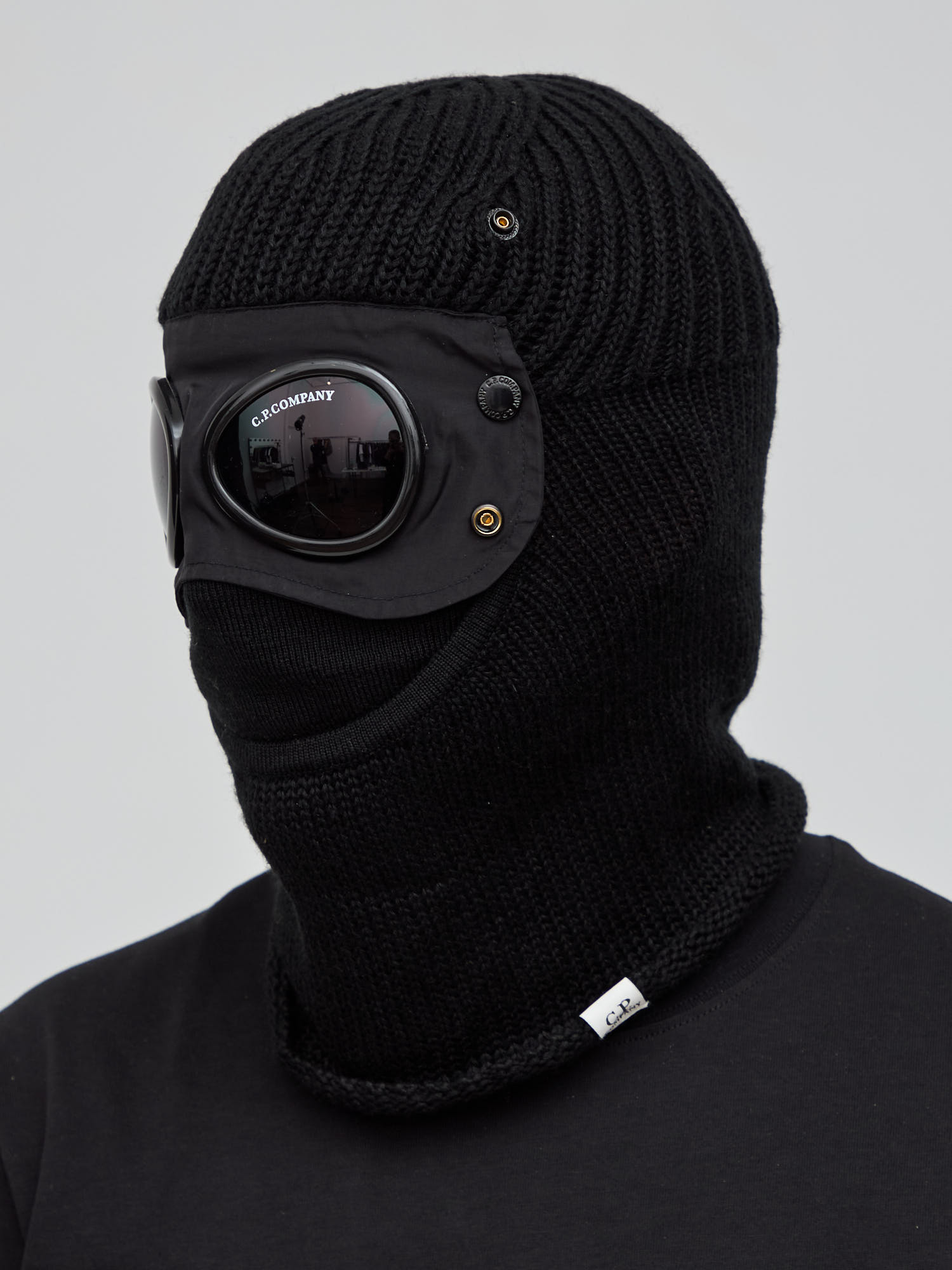 Балаклава C.P. Company Goggle Balaclava черная